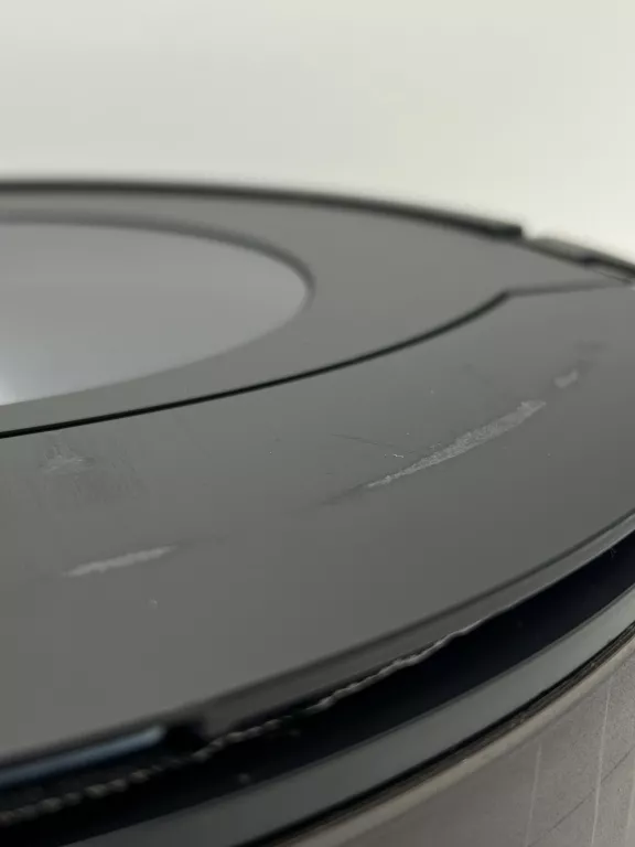 ROBOT SPRZĄTAJĄCY ODKURZAJĄCO-MOPUJĄCY IROBOT ROOMBA COMBO J7 DOW. ZAK!