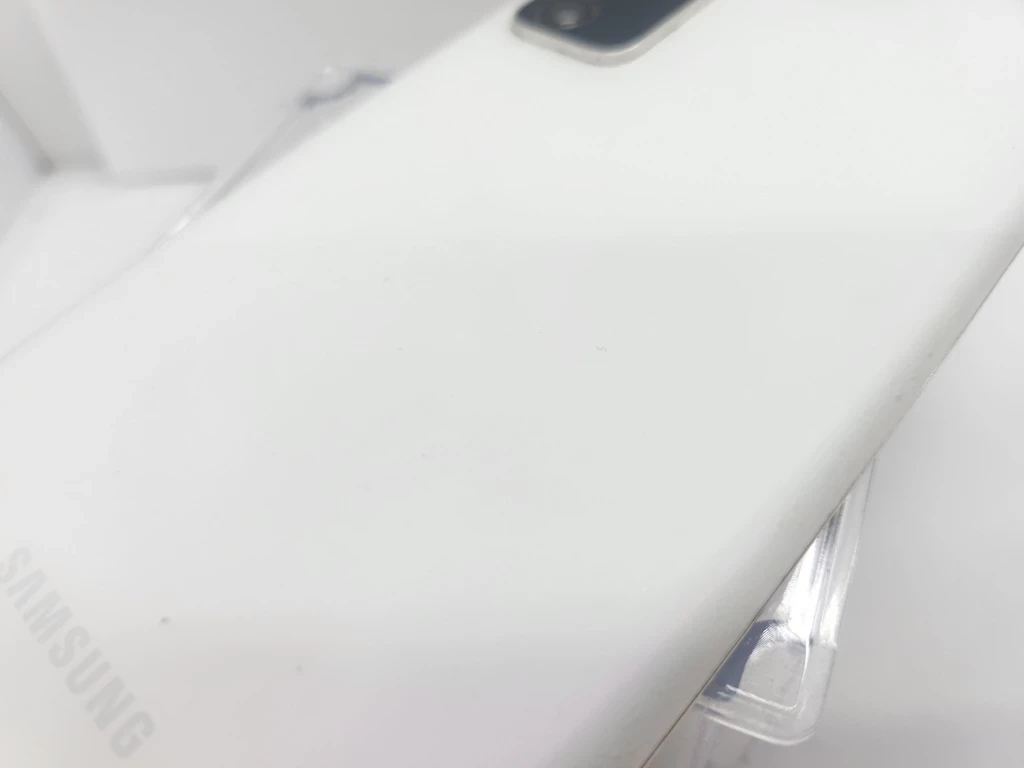 telefon-samsung-galaxy-s20-fe-transmisja-danych-4g-lte