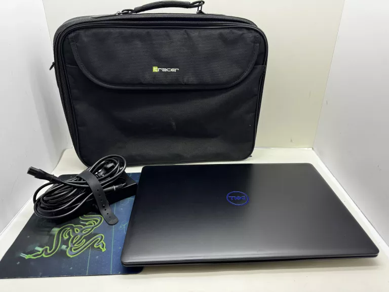 LAPTOP DELL P75F + TORBA+ZASILACZ