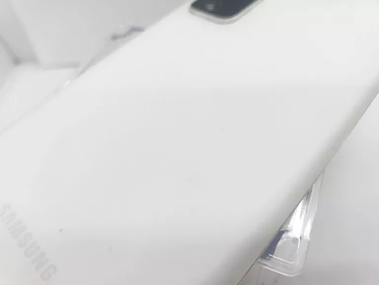 telefon-samsung-galaxy-s20-fe-transmisja-danych-4g-lte