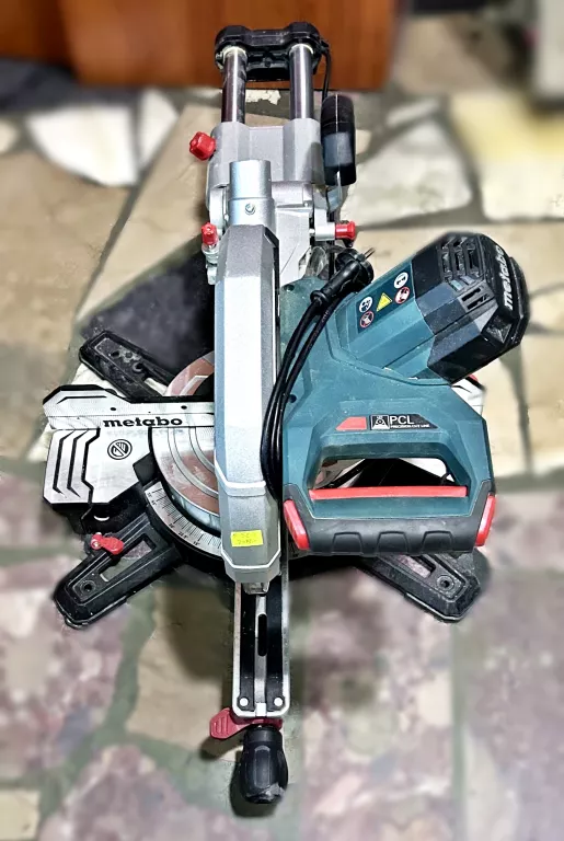 UKOŚNICA METABO KGS 305 M
