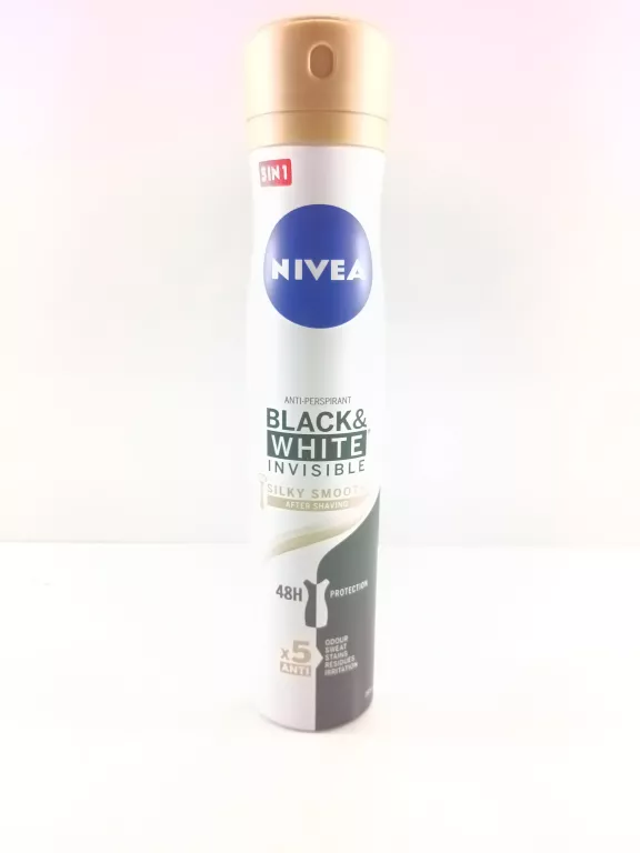 NIVEA BLACK & WHITE INVISIBLE SILKY SMOOTH ANTYPERSPIRANT 200ML