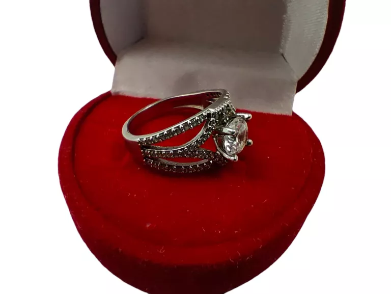 srebrny-pierscionek-925-marka-inna-marka