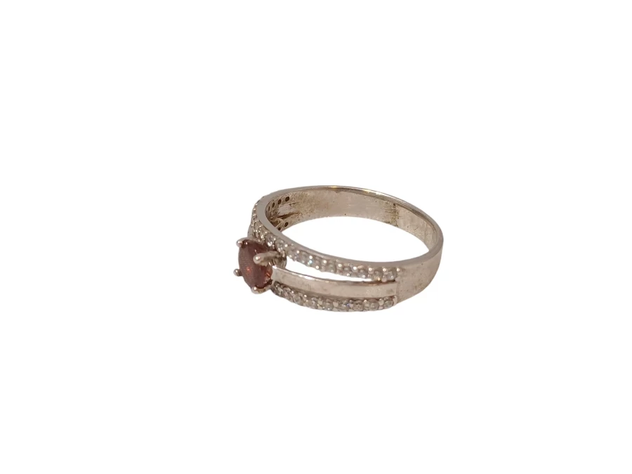 srebro-sliczny-pierscionek-czerwony-kamien-rodzaj-2205-16