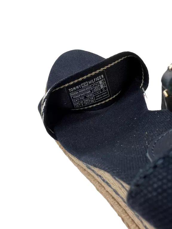 buty-na-koturnie-tommy-hilfiger-damskie-sandaly-r39-ean-gtin-8720116396645