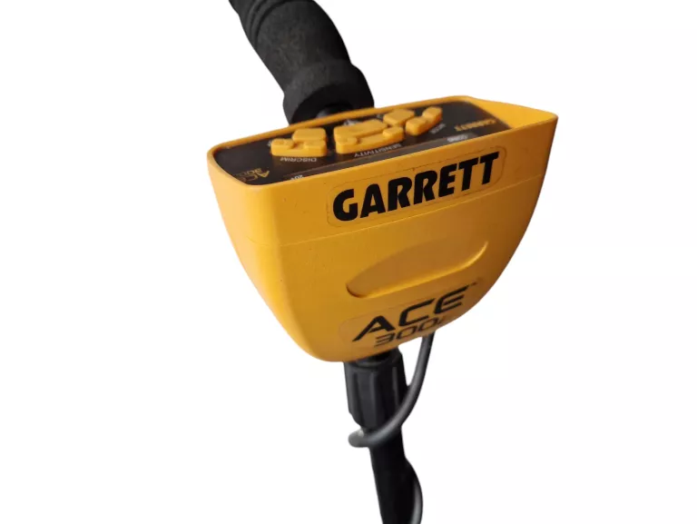 WYKRYWACZ METALU GARRETT ACE 300I + CEWKA NEL HUNTER + SŁUCHAWKI GARRETT