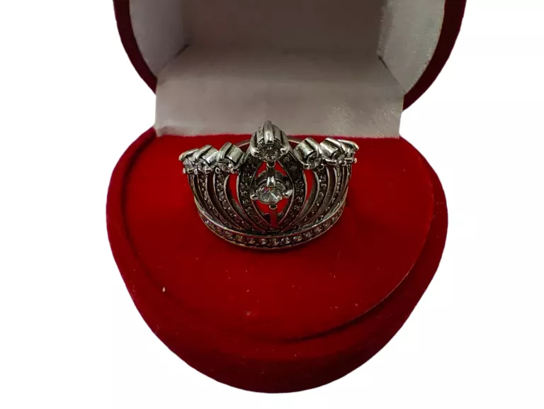 srebrny-pierscionek-925-stan-uzywany