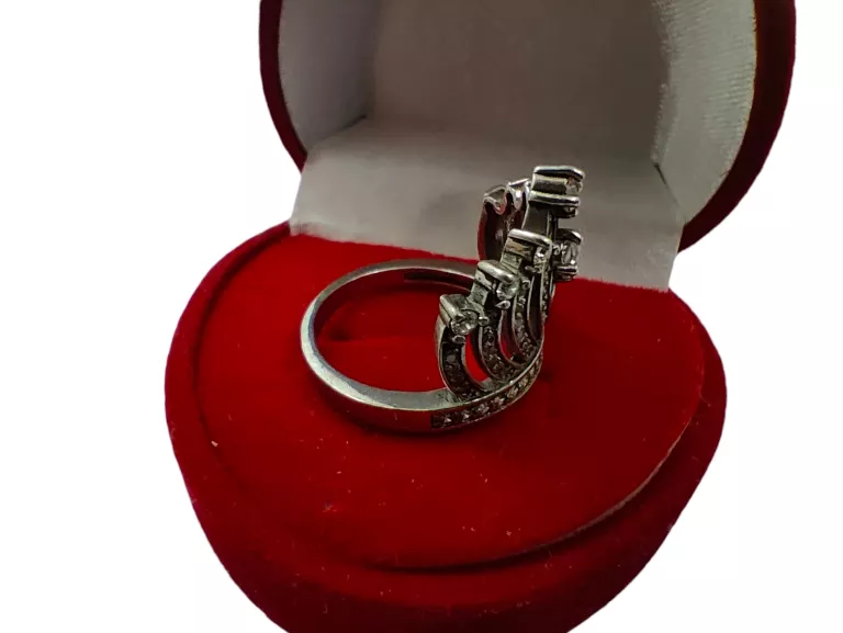 srebrny-pierscionek-925-marka-inna-marka