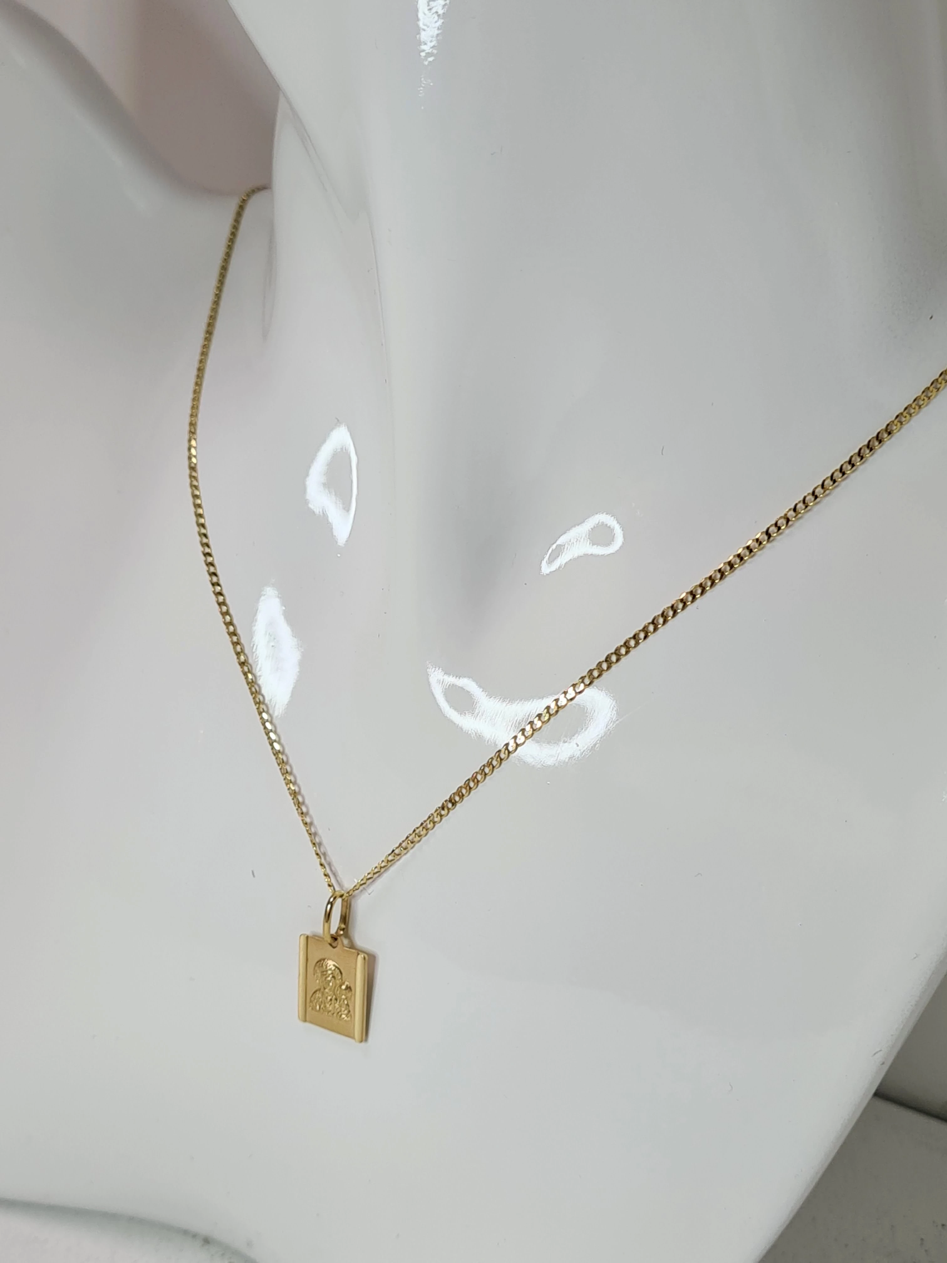 zloty-lancuszek-z-medalikiem-585-stan-uzywany