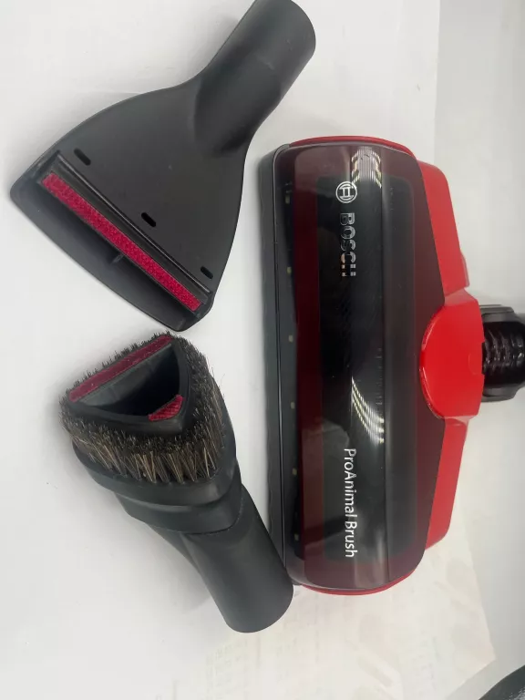 ODKURZACZ BOSCH UNLIMITED 7 PROANIMAL KOMPLET