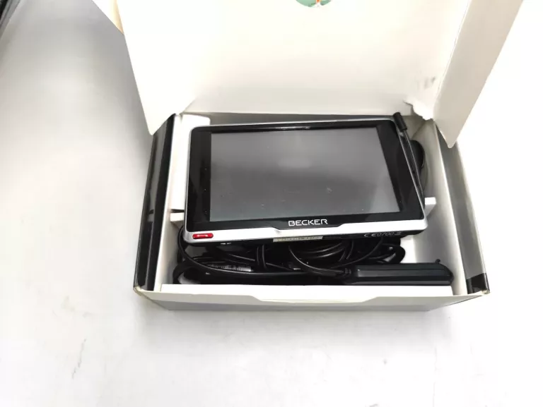 NAWIGACJA SAMOCHODOWA BECKER ACTIVE 5 CE LMU KPL