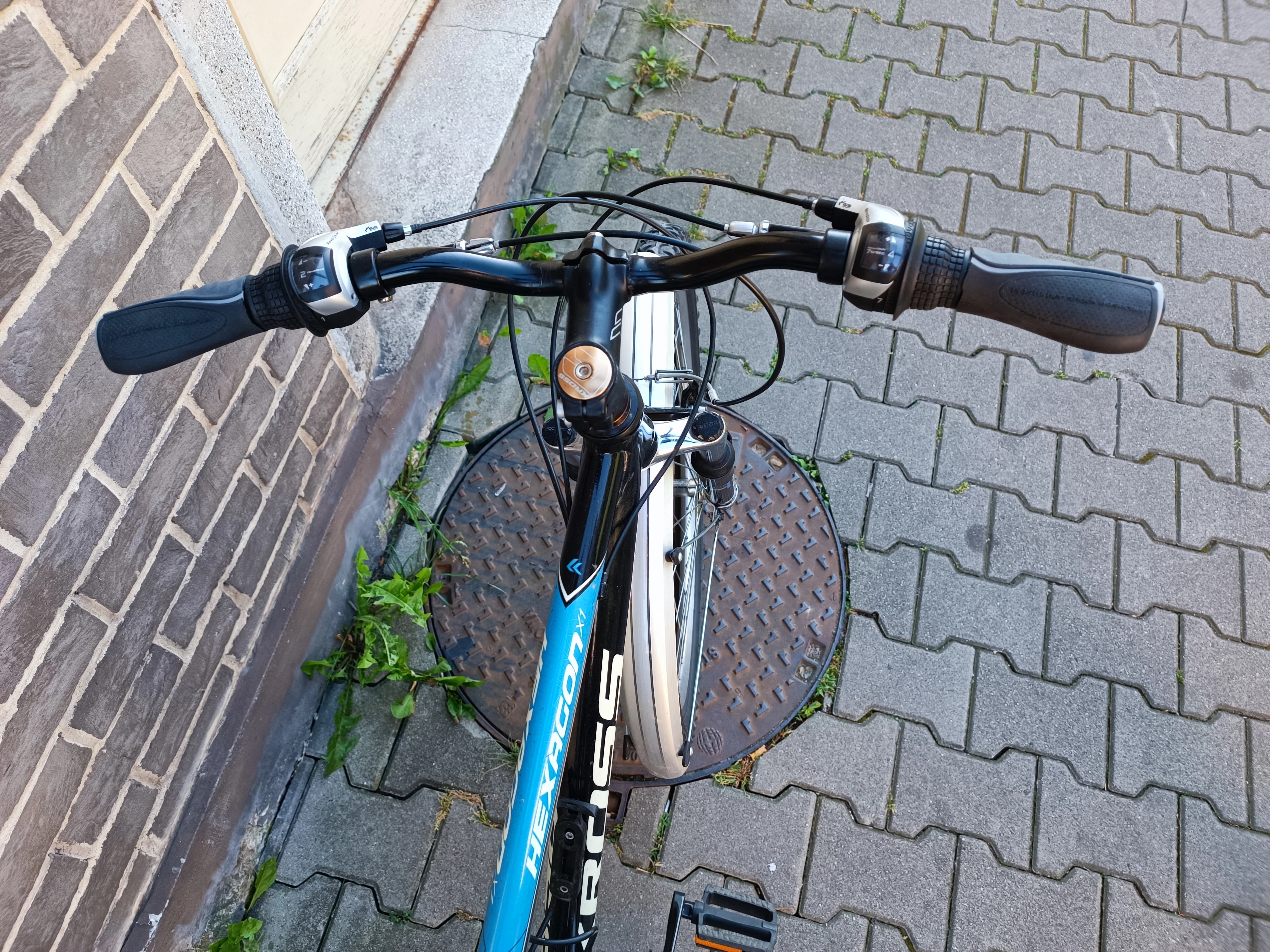 rower-kross-hexagon-x1-rama-s-rozmiar-kola-26