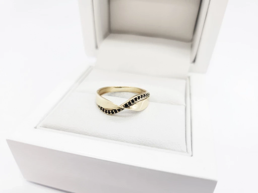 zloty-pierscionek-schubert-585-18g-r11-rozmiarsrednica-wew-mm-111600