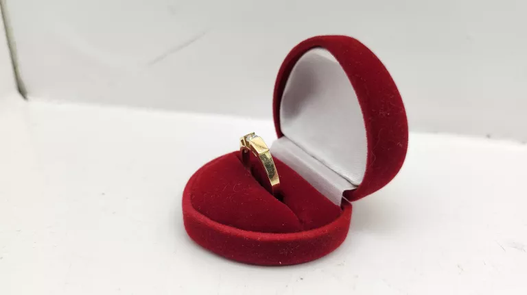 delikatny-zloty-pierscionek-p585-r14-301-g-marka-inna-marka