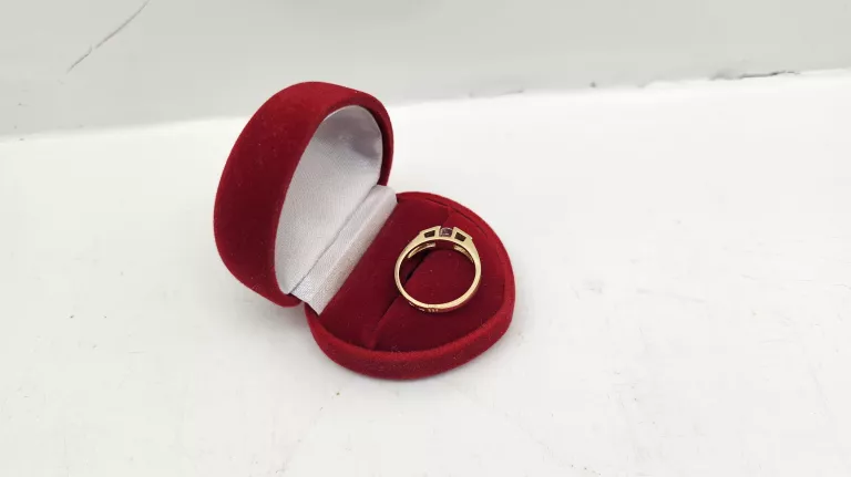 delikatny-zloty-pierscionek-p585-r14-301-g-kamien-cyrkonia