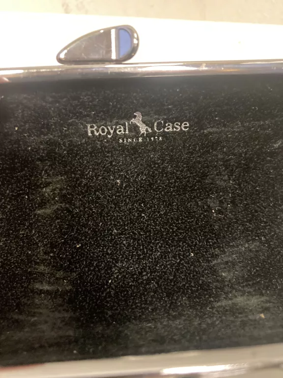 ETUI NA OKULARY ROYAL CASE