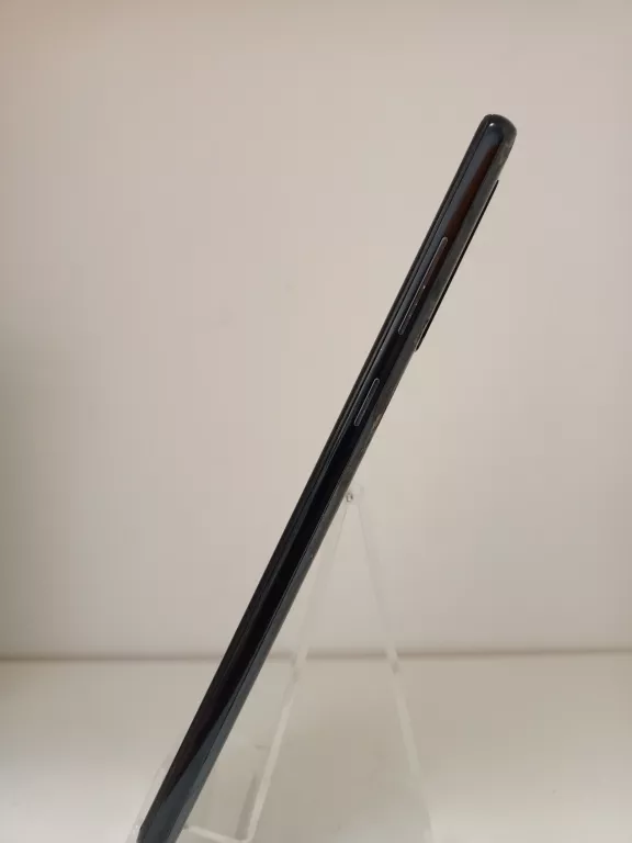 TELEFON SAMSUNG GALAXY A9