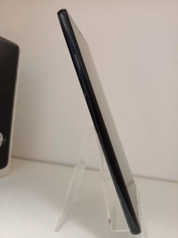 TELEFON SAMSUNG GALAXY A9