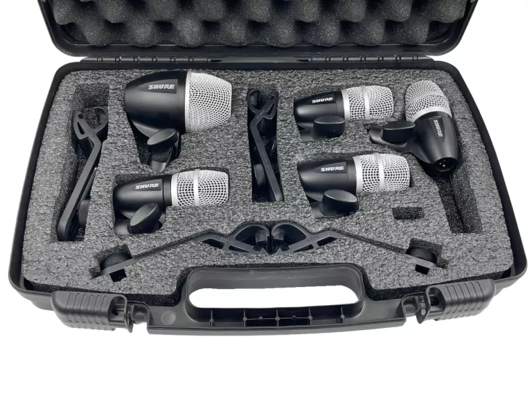 MIKROFONY PERKUSYJNE SHURE DRUMKIT X4 PG56 X1 PG52