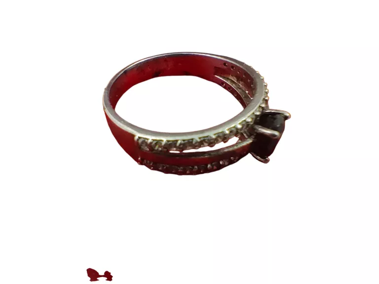 srebrny-pierscionek-925-marka-inna-marka