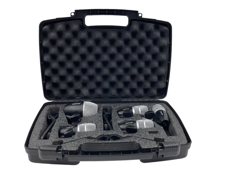 MIKROFONY PERKUSYJNE SHURE DRUMKIT X4 PG56 X1 PG52