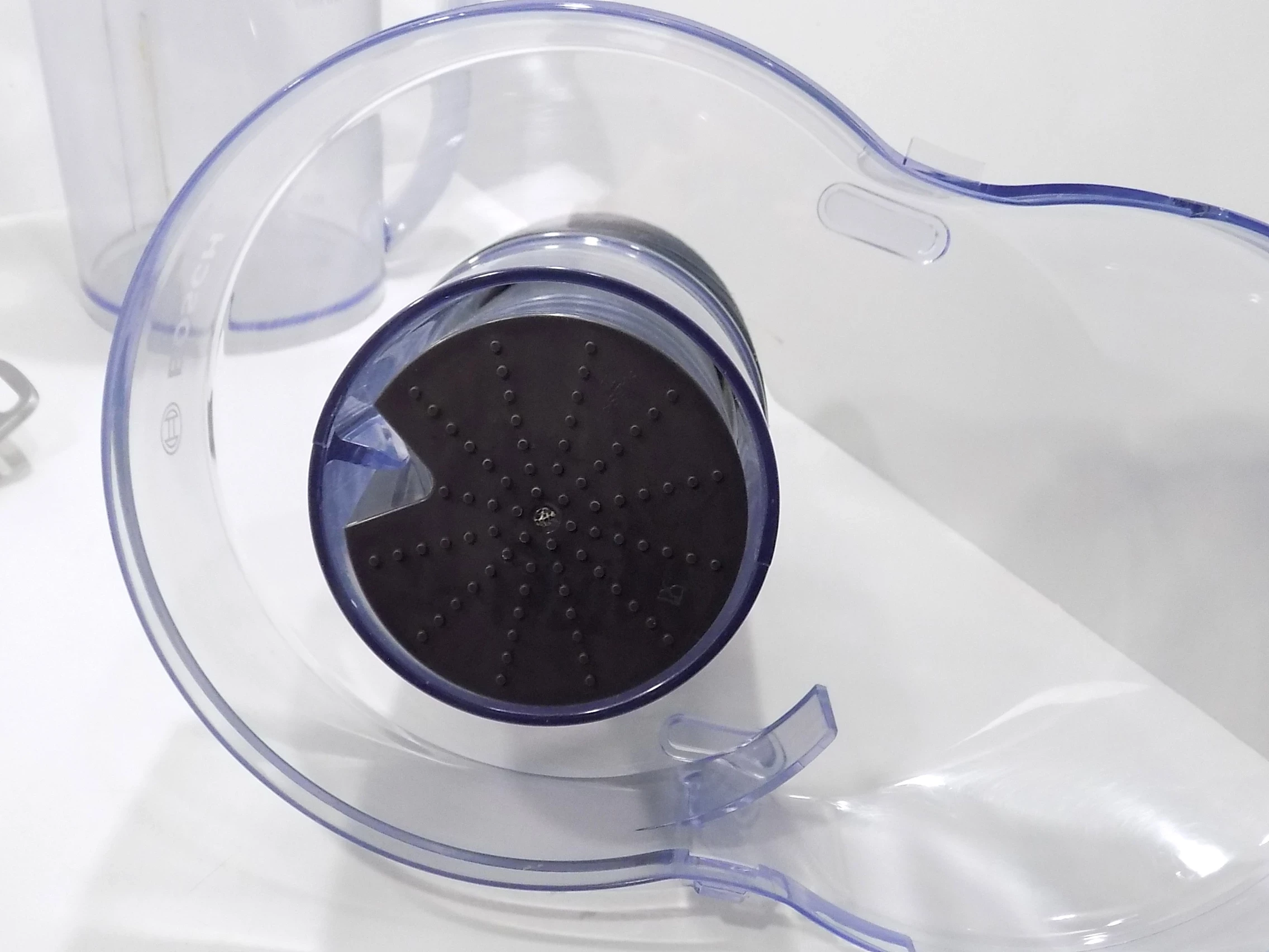 sokowirowka-bosch-vitajuice-2-mes25a0-zestaw-zalaczone-wyposazenie-pojemnik-na-miazsz