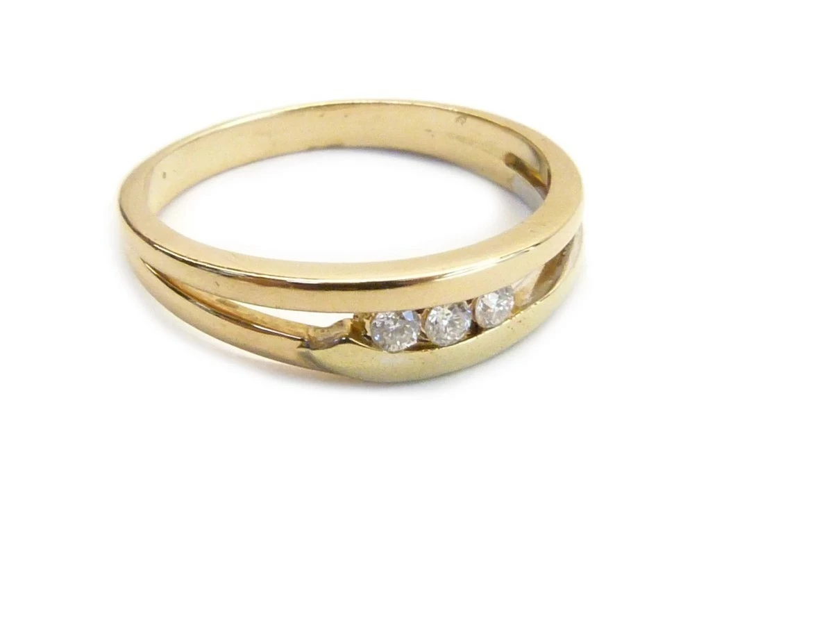 zloty-pierscionek-z-brylantami-585-316g-r19-material-15835-2