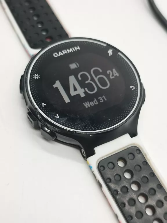 GARMIN FORERUNNER 230