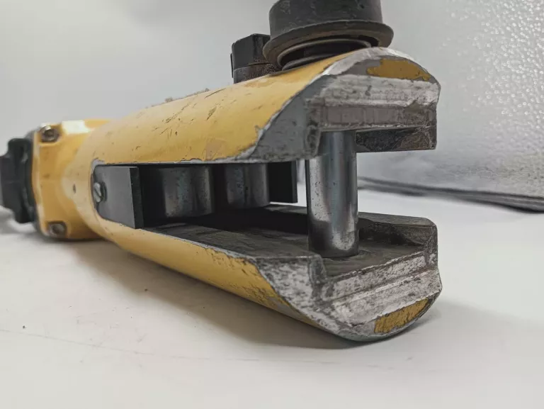 zaciskarka-rems-power-press-572100-szczeki-walizka-product-id