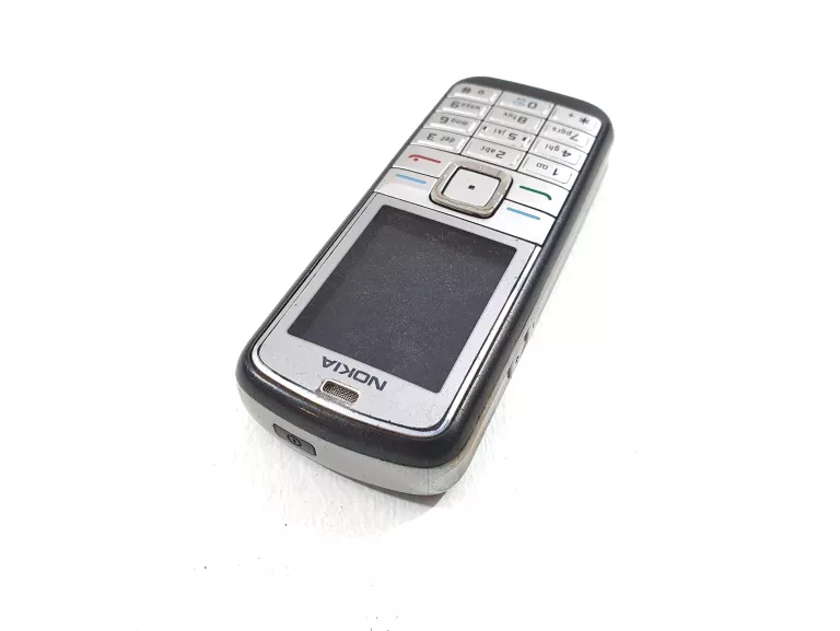 telefon-nokia-6070-sam-kolor-srebrny
