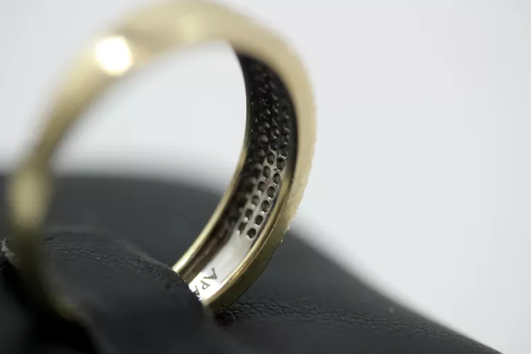 ZŁOTA OBRĄCZKA 585 WYSADZANA DIAMENTAMI 0,23CT ROZMIAR 17 CERTYFIKAT