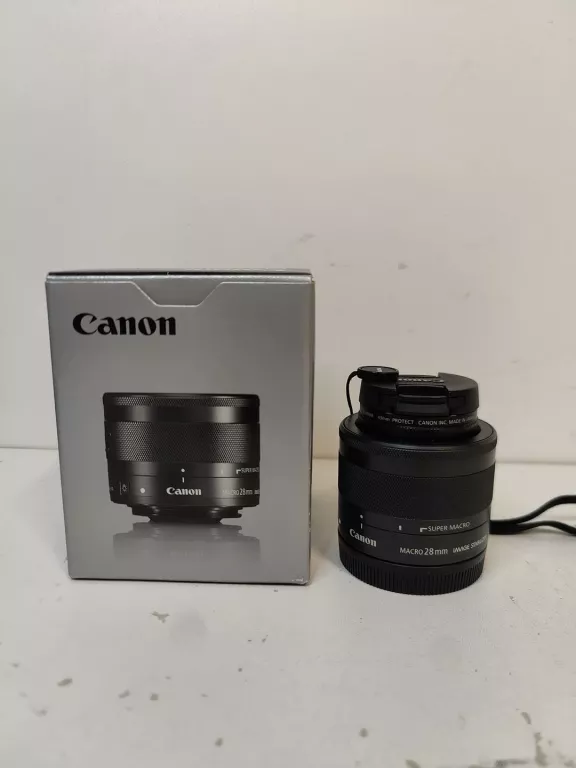 CANON EF-M 28MM F/3.5 MACRO IS STM
