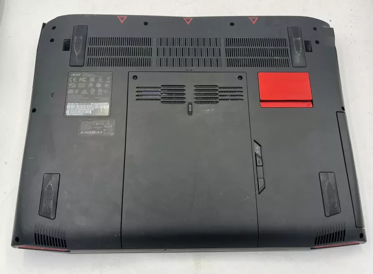 LAPTOP ACER PREDATOR 15