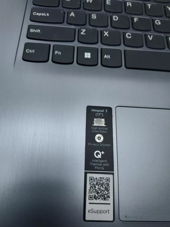 LAPTOP LENOVO 82 H9