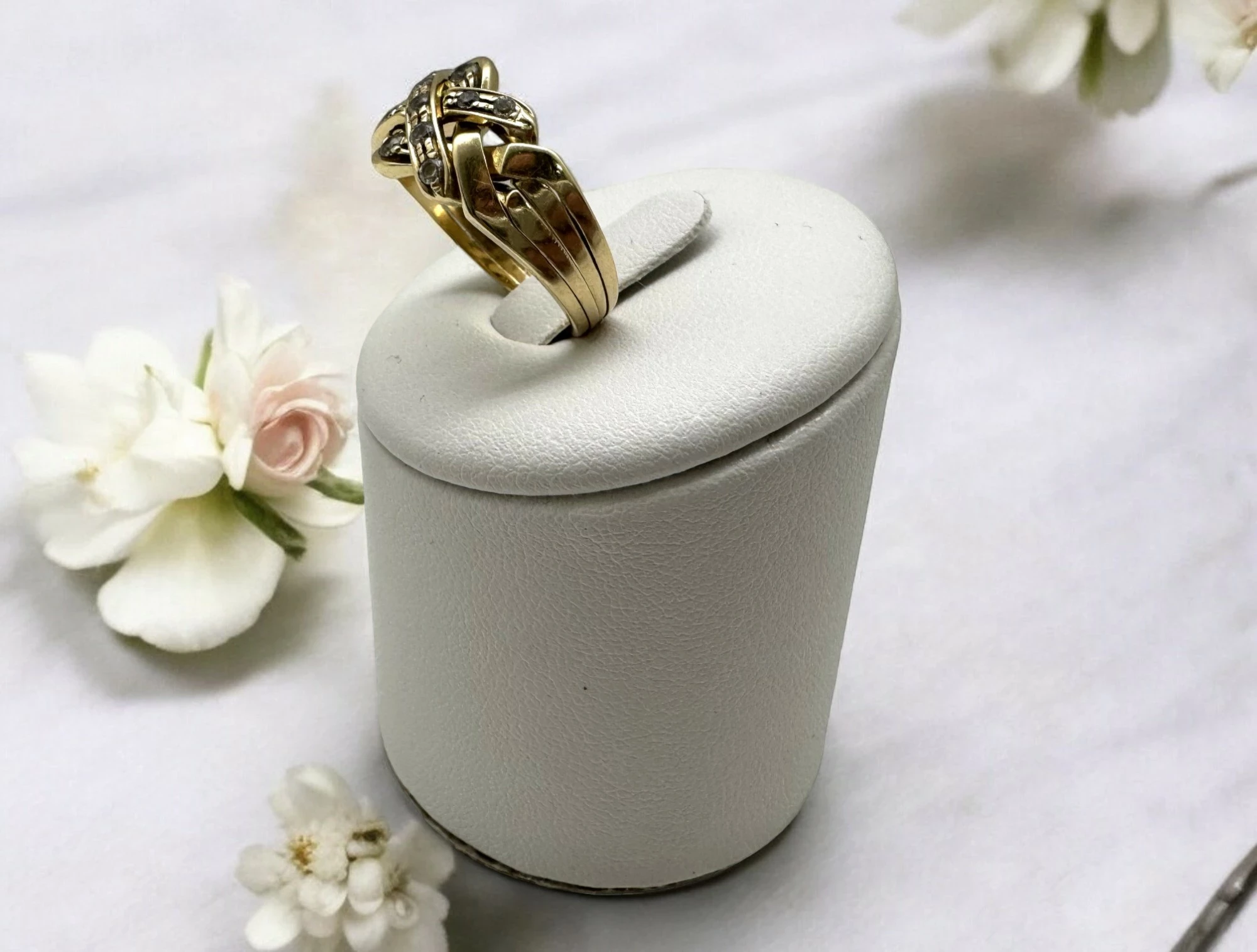 spektakularny-zloty-pierscionek-libankagolanka-585-499g-r15-rodzaj-wyrob-jubilerski