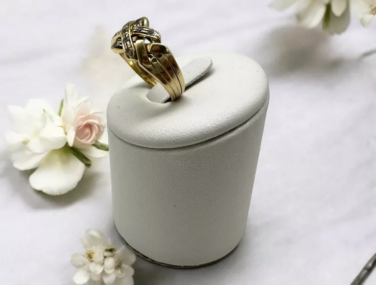 spektakularny-zloty-pierscionek-libankagolanka-585-499g-r15-rodzaj-wyrob-jubilerski