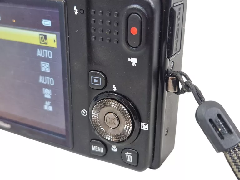 aparat-cyfrowy-nikon-coolpix-s9100-fullhd-czarny-jakosc-video-1080p