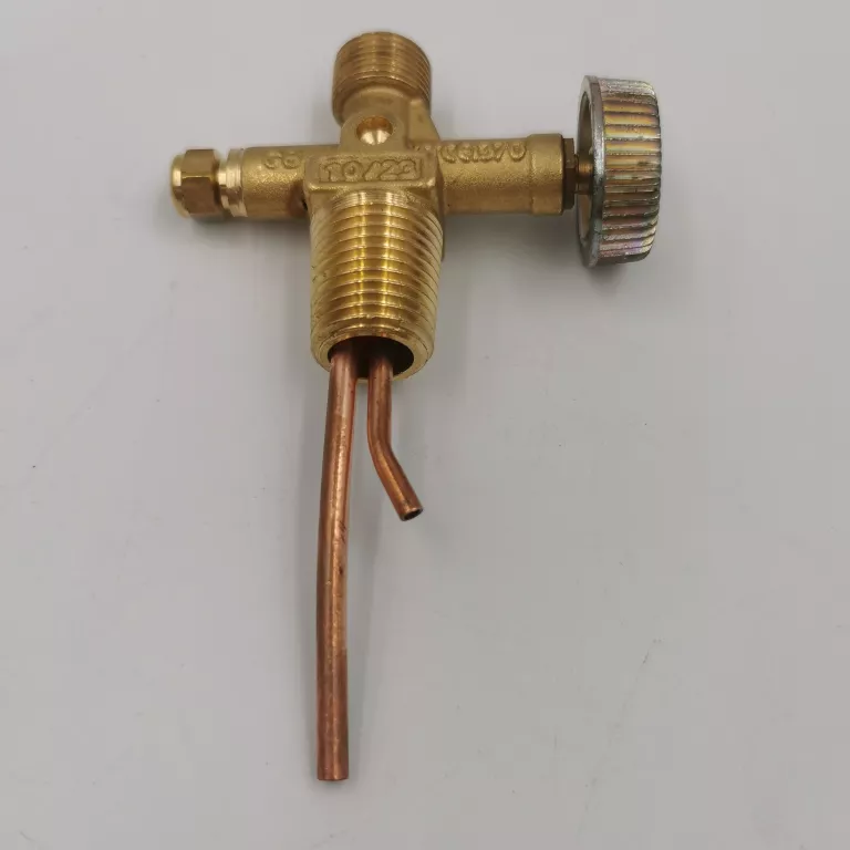 zawor-do-butli-turystycznej-3-kg-propan-butan-17e-wojska-polskiego-44-bytow