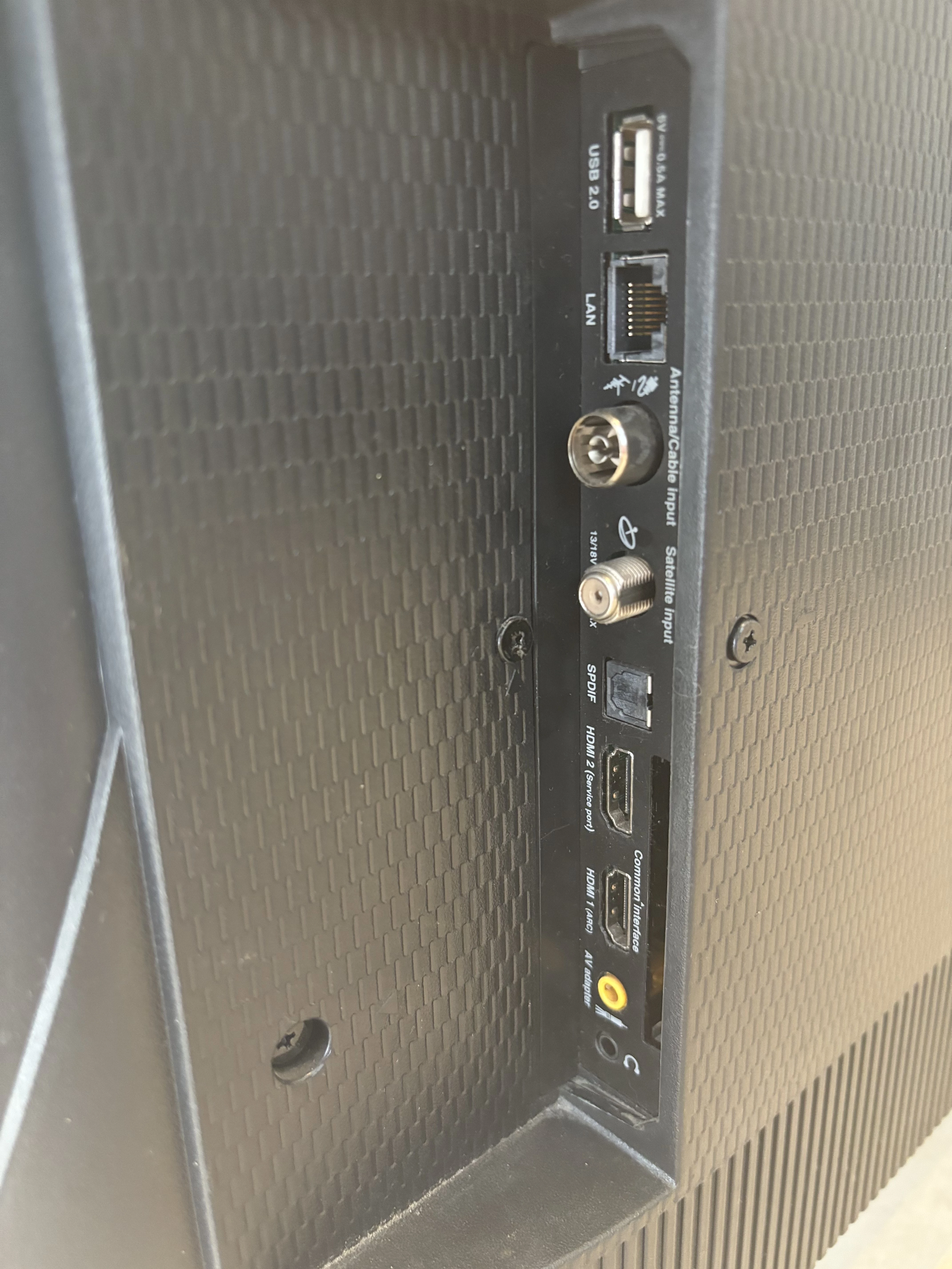 telewizor-thomson-40fe5606-40-full-hd-smart-tv-pilot-stan-uzywany