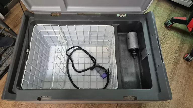 lodowka-turystyczna-waeco-cf80-rodzaj-218277-281025