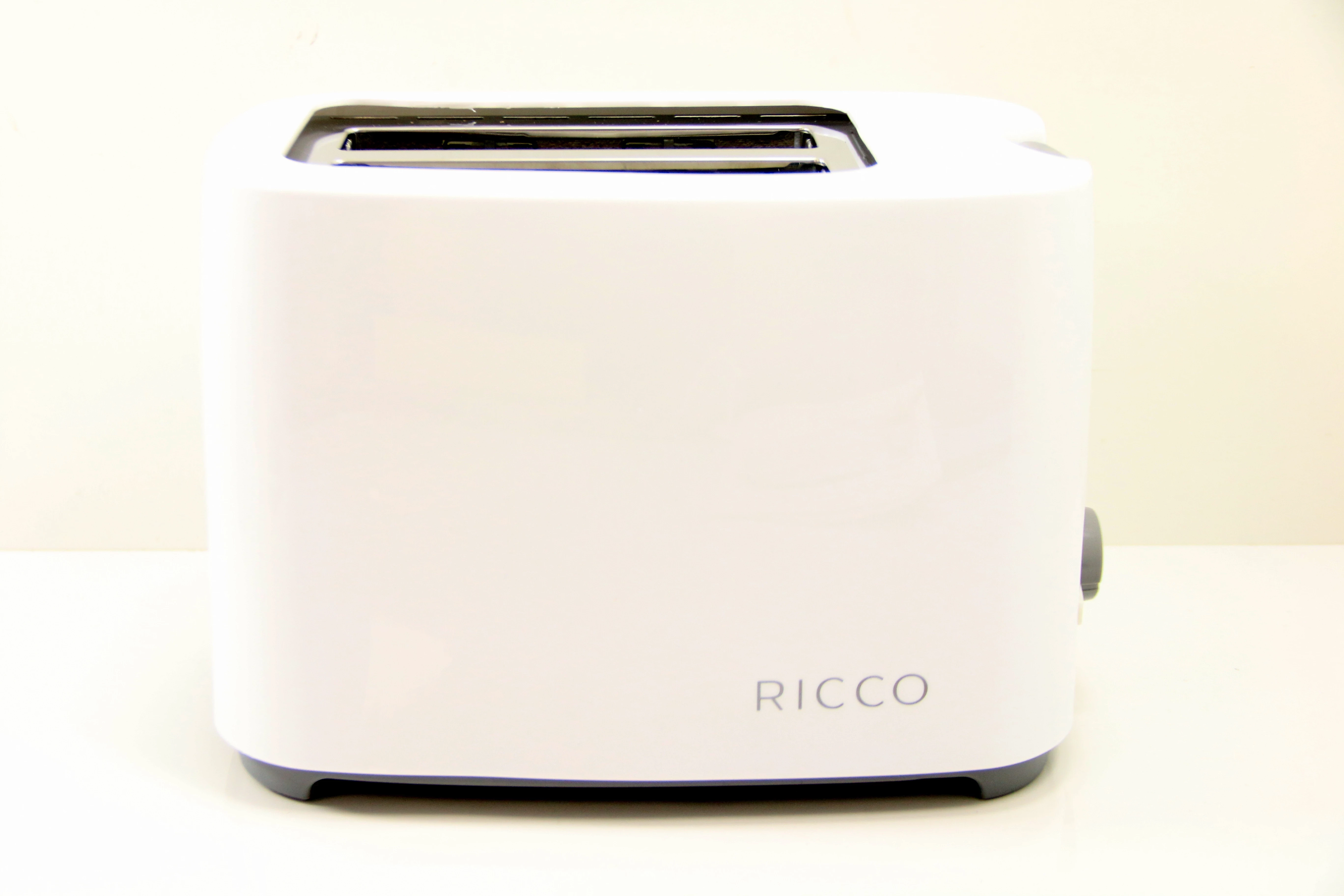 toster-ricco-rt-77-kolor-dominujacy-bialy