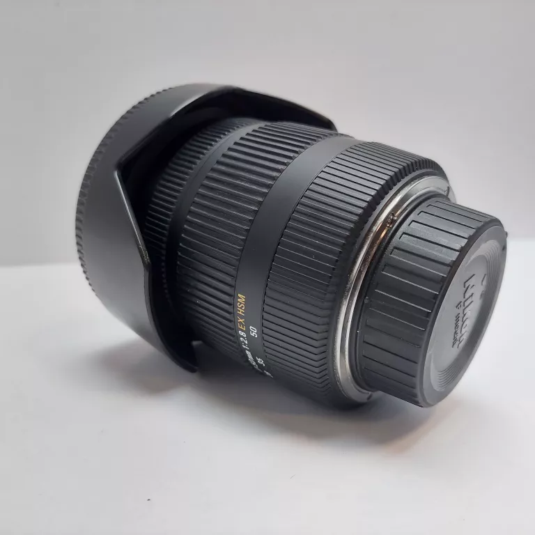 APARAT NIKON D7100 *OBIEKTYW SIGMA* * AKCESORIA*