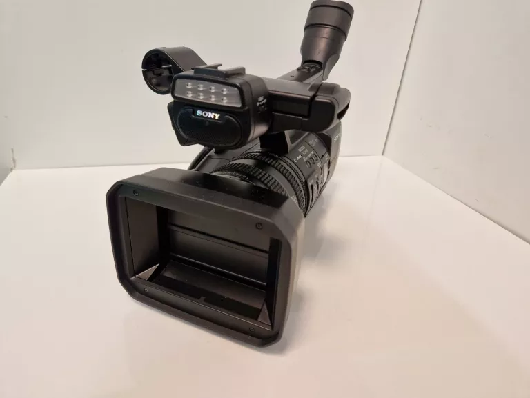 KAMERA SONY HXR-NX3 + AKCESORIA
