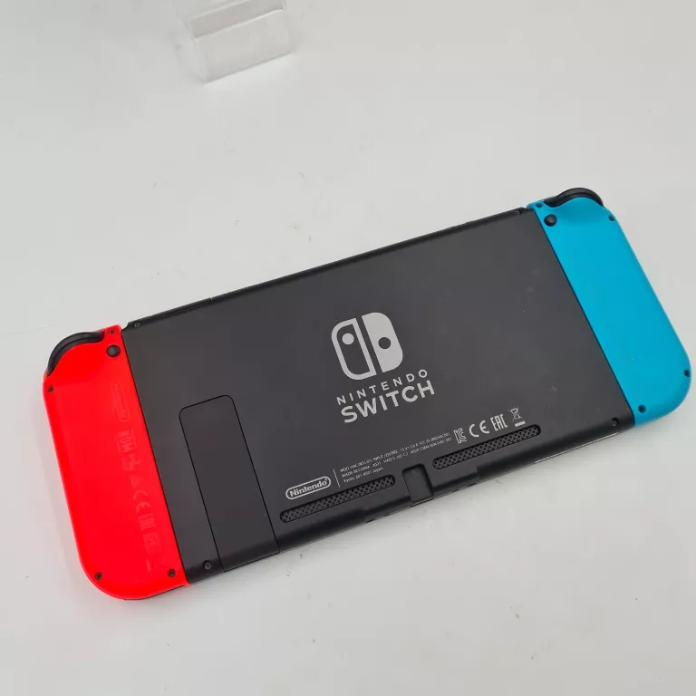 KONSOLA NINTENDO SWITCH + RING FIT ADVENTURES + GRA