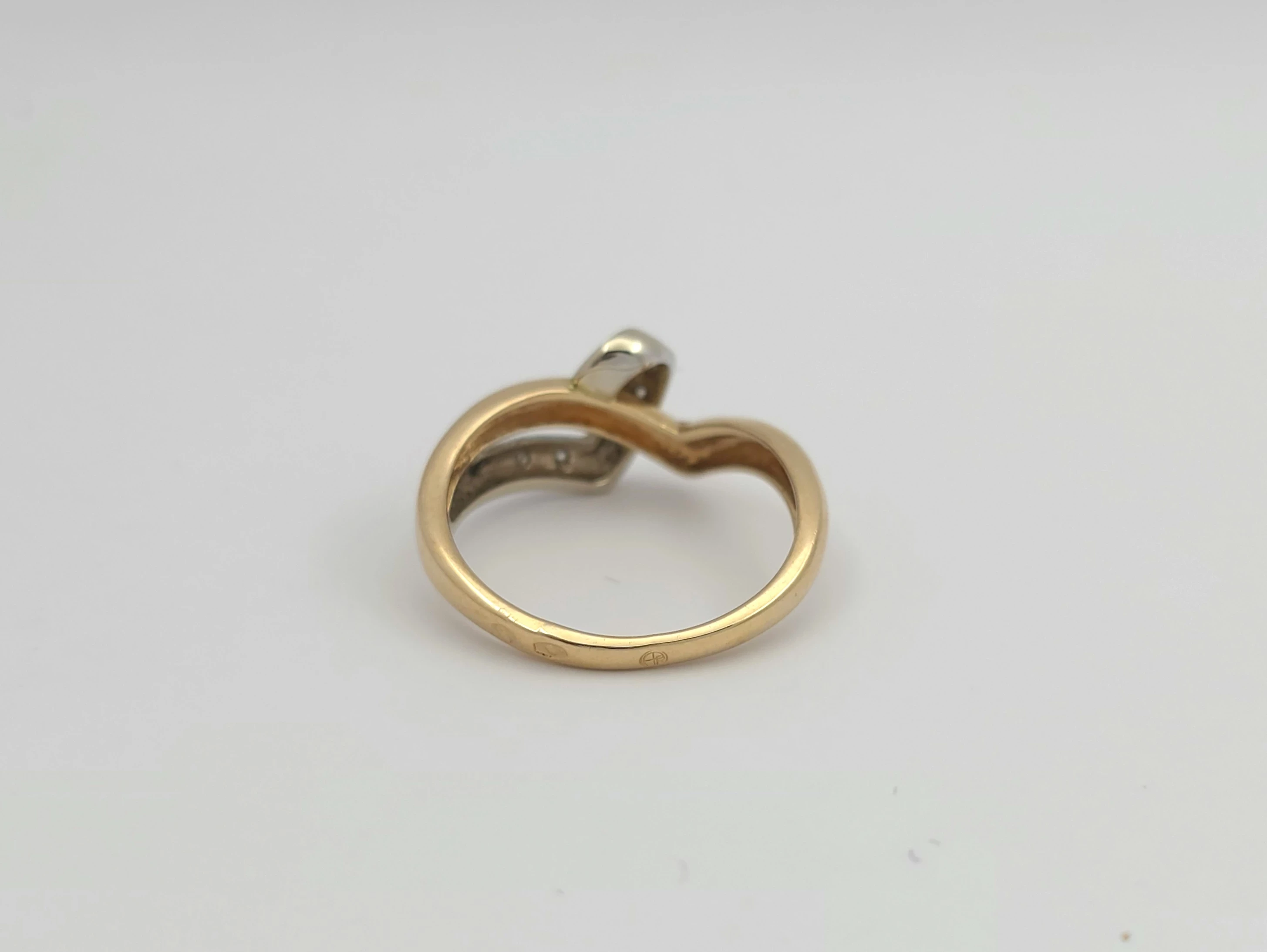 zloty-pierscionek-z-diamentami-003ct-585-14k-r11-245g-stan-11323-2