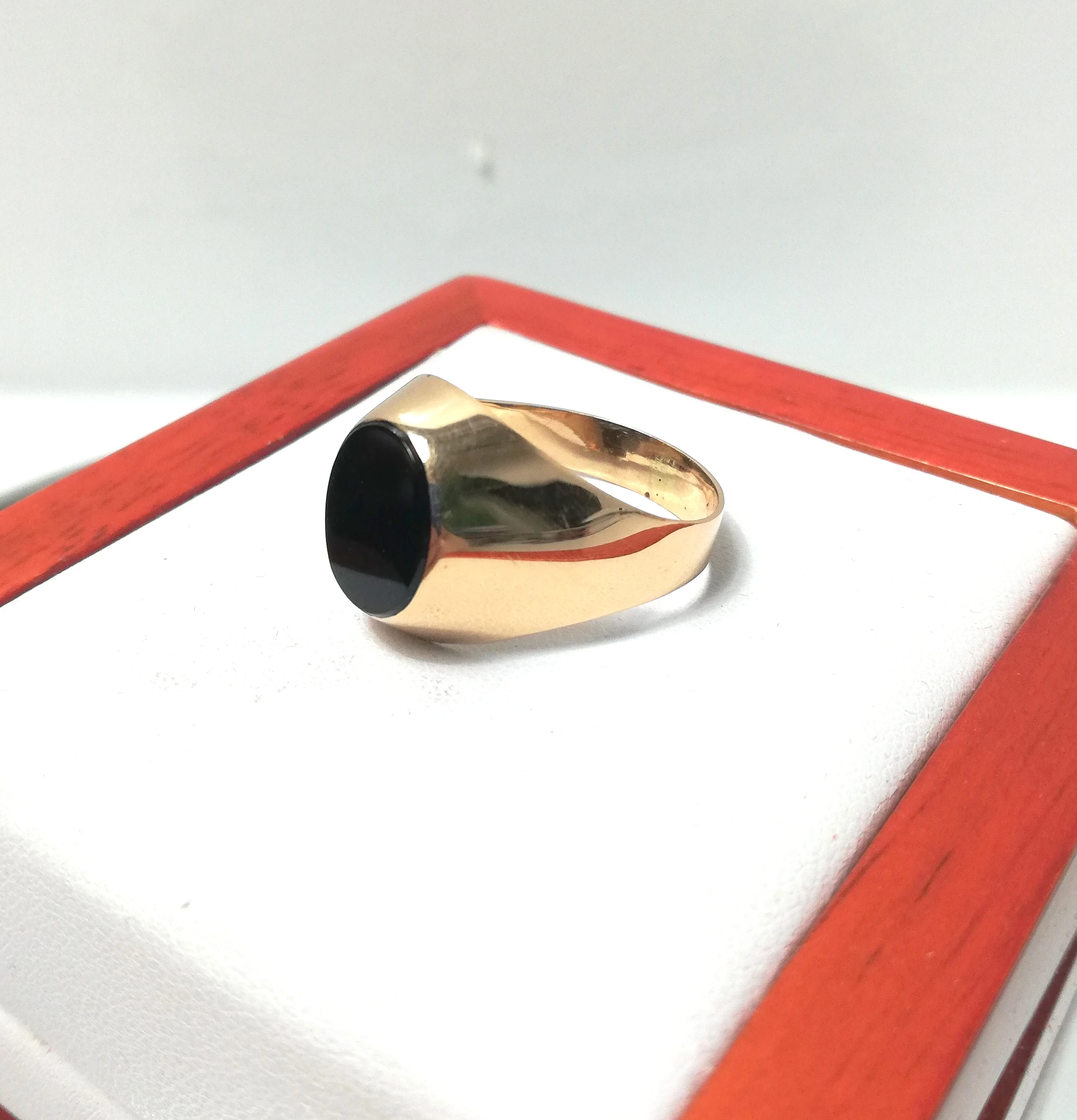 zloty-sygnet-warmet-z-czarnym-oczkiem-465gr-585-r25-3-maja-105-dabrowa-gornicza