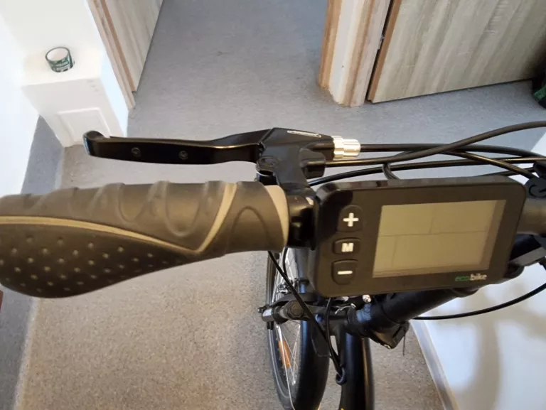 ROWER ELEKTRYCZNY ECOBIKE EVEN BLACK RAMA 15,5 CALA ALUM KOŁO 20 " CZARNY
