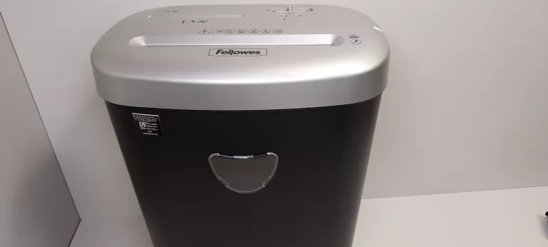 NISZCZARKA FELLOWES 53C