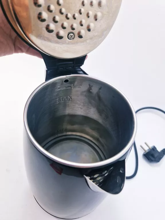 CZAJNIK ELEKTRYCZNY GALICJA MODEL ERVIN KMPL
