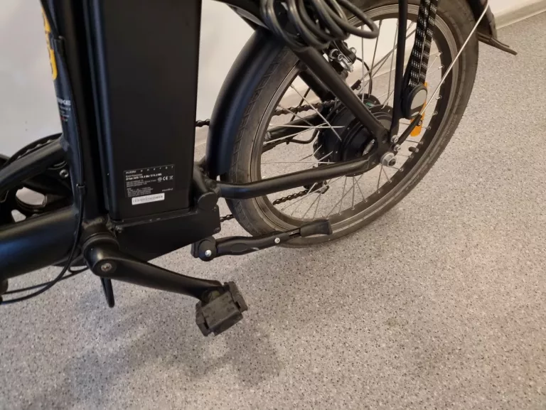 ROWER ELEKTRYCZNY ECOBIKE EVEN BLACK RAMA 15,5 CALA ALUM KOŁO 20 " CZARNY